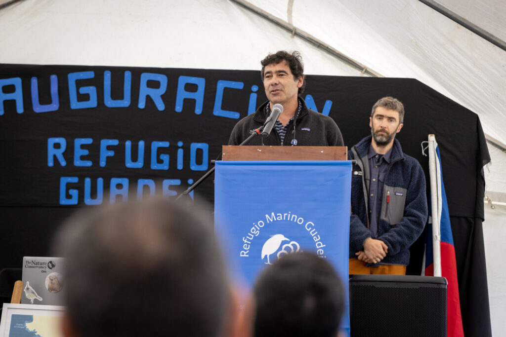 Natalio Godoy, de TNC Chile Inauguración Refugio Marino de Guadei Créditos: Cristian Campos