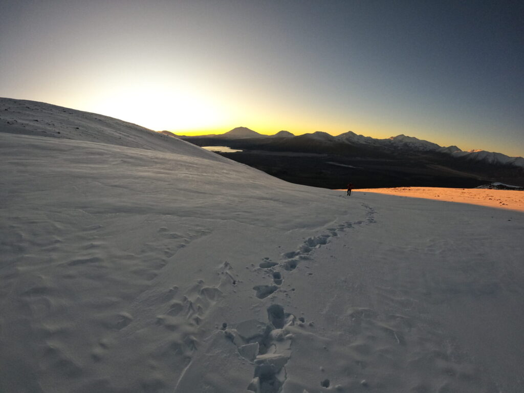 Volcán El Ermitaño. Hernán Núñez Cristi
